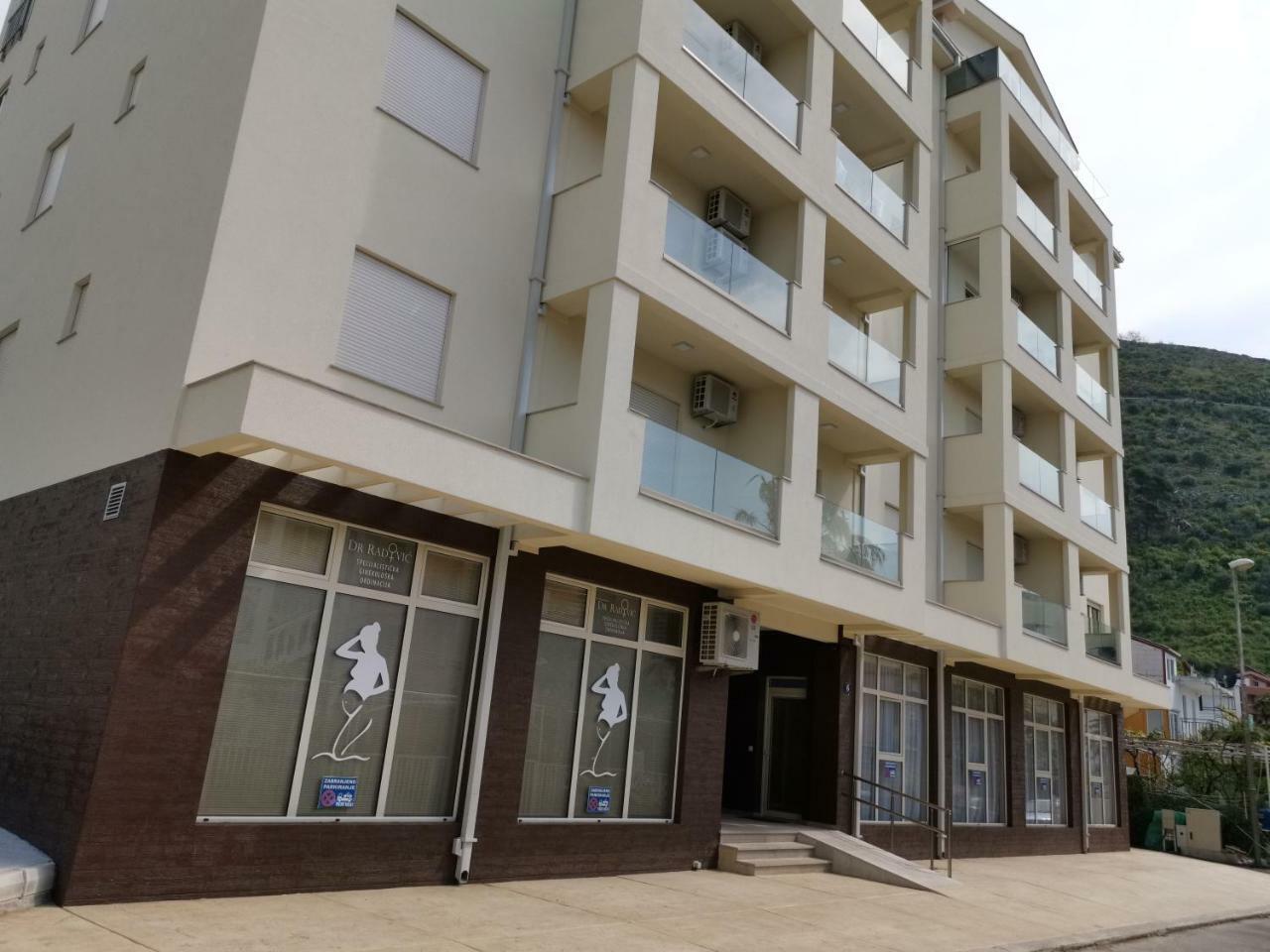 Apartman Maximus Budva Zewnętrze zdjęcie
